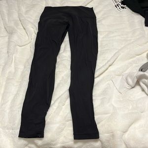 Size 6 lulu leggings